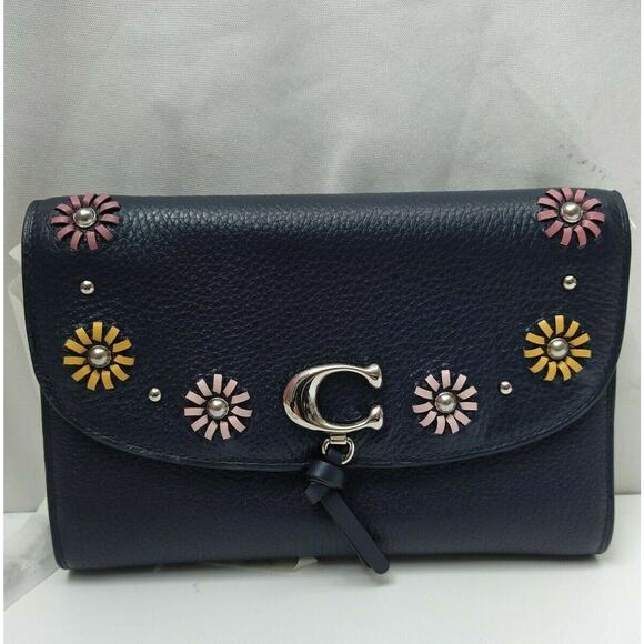 Coach Remi Chain Small Crossbody Bag With Whipstitch Daisy Applique - NWT $328 - Picture 3 of 8